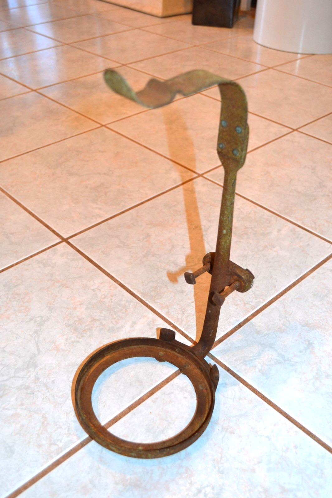 DIETZ KING FIRE DEPT LANTERN BRACKET 'RARE" EARLY VERSION 4 FIRE DEPT LANTERN DIETZ KING FIRE DEPT LANTERN BRACKET 'RARE" EARLY VERSION 4 FIRE DEPT LANTERN