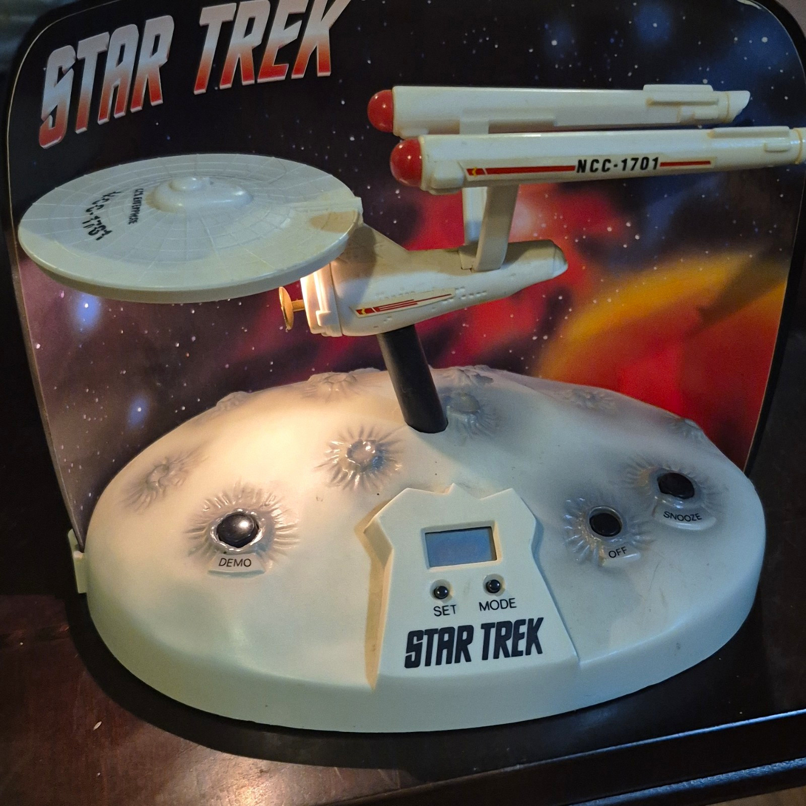 Star Trek USS Enterprise NCC-1701 Space Ship Talking Alarm Clock w/ Crater Base Star Trek USS Enterprise NCC-1701 Space Ship Talking Alarm Clock w/ Crater Base