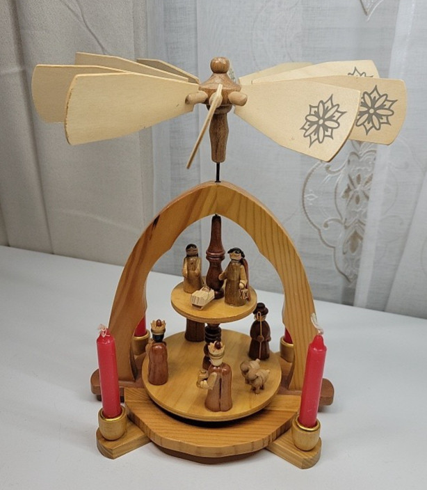 VTG MCM Wood Arch Christmas Carousel Pyramid Nativity Scene Candle Holder VTG MCM Wood Arch Christmas Carousel Pyramid Nativity Scene Candle Holder