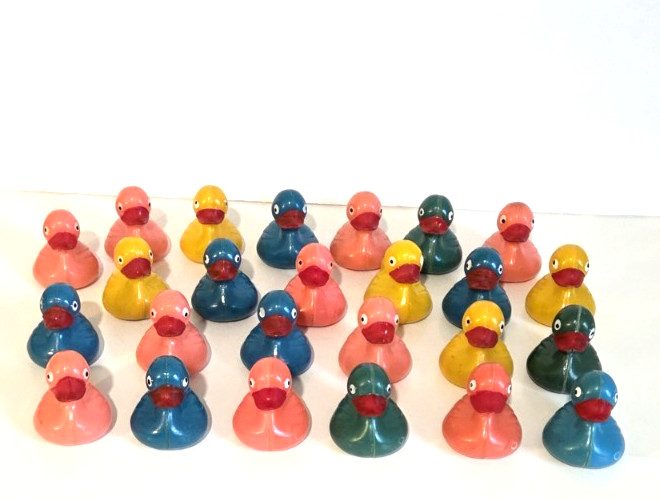25 Vintage Carnival, Fair, Amusement Park Hard Plastic Floating Pond Game Ducks 25 Vintage Carnival, Fair, Amusement Park Hard Plastic Floating Pond Game Ducks
