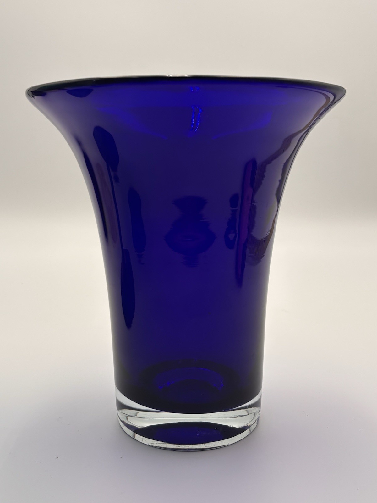 MCM Vintage Cobalt Blue Glass Trumpet Vase Flared Heavy Polished Pontil 8.5” MCM Vintage Cobalt Blue Glass Trumpet Vase Flared Heavy Polished Pontil 8.5”