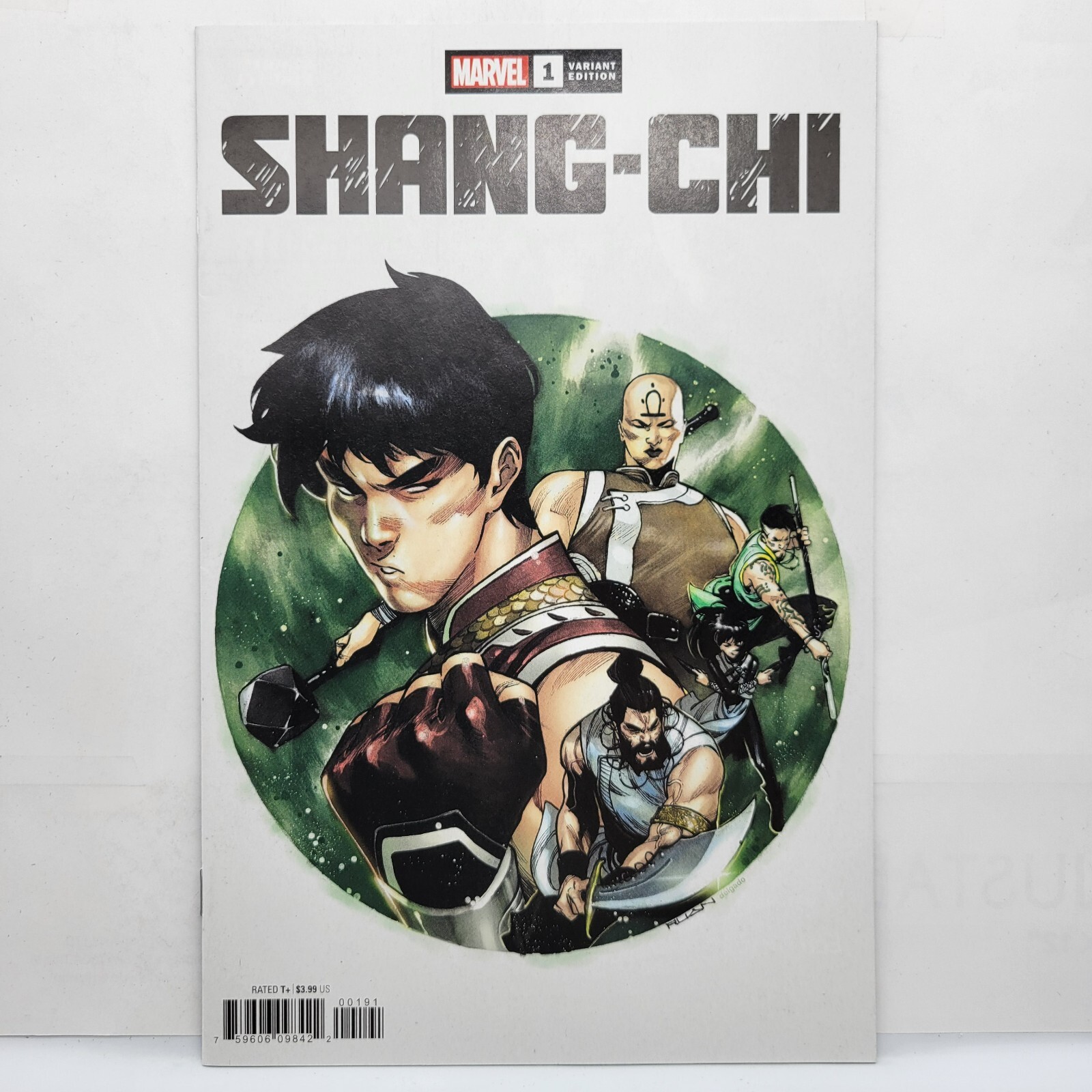 Shang-Chi #1 Variant Dike Ruan Cover 2020 Five Weapons Sister Hammer MCU Comic Shang-Chi #1 Variant Dike Ruan Cover 2020 Five Weapons Sister Hammer MCU Comic