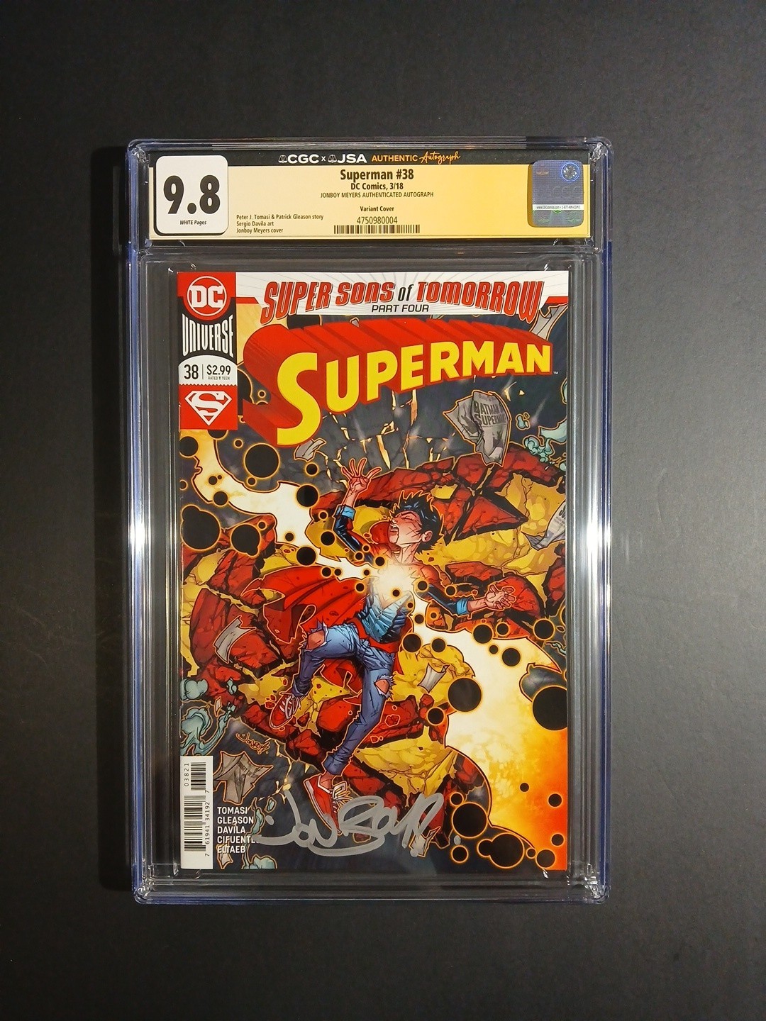 CGC Graded JSA Authenticated Autographed Comic Book CGC Graded JSA Authenticated Autographed Comic Book