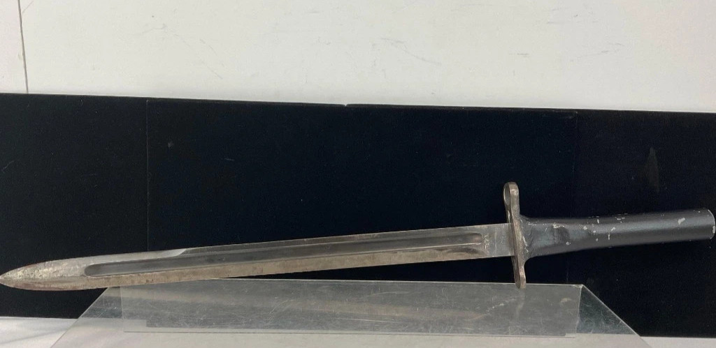 U.S. Model 1905 Bayonet-Rock Island Arsenal (RIA) 1918 - Serial No.341048 U.S. Model 1905 Bayonet-Rock Island Arsenal (RIA) 1918 - Serial No.341048