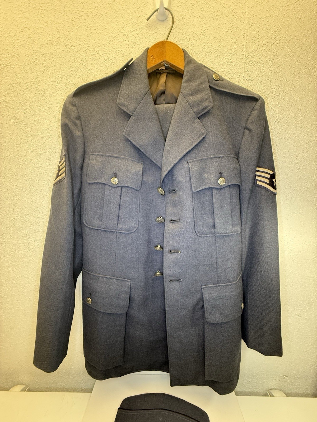 Vintage 1949-51 USAF Blue 84 Wool Uniform Coat Pants Cap TSgt 36LR Vintage 1949-51 USAF Blue 84 Wool Uniform Coat Pants Cap TSgt 36LR