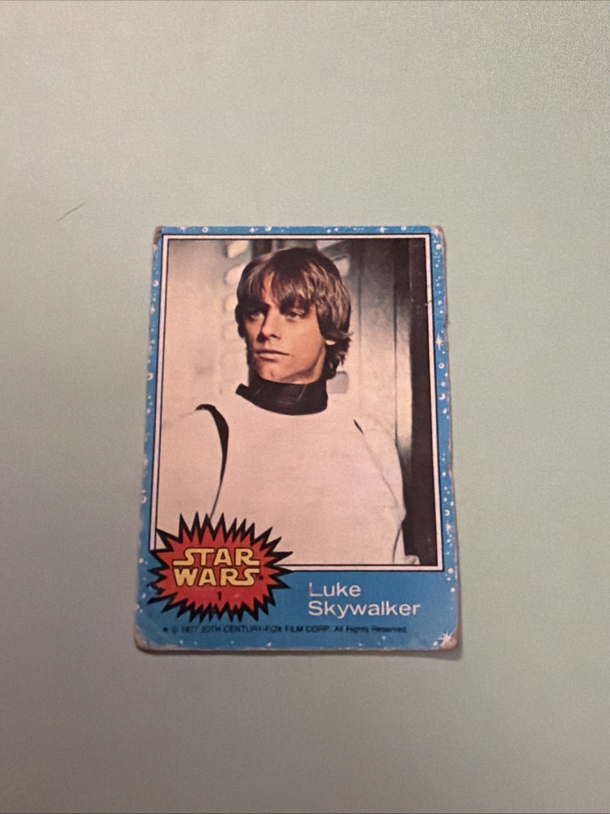 Topps 1977 Star Wars Luke Skywalker Base Set Trading Card Blue Border