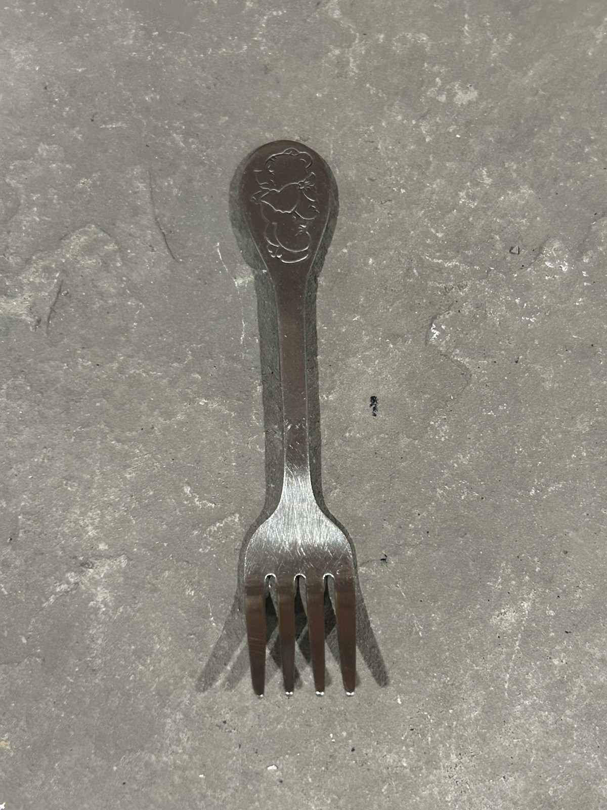 Vtg Tommee Tippee child's Fork featuring a Winnie the Pooh - A Vtg Tommee Tippee child's Fork featuring a Winnie the Pooh - A