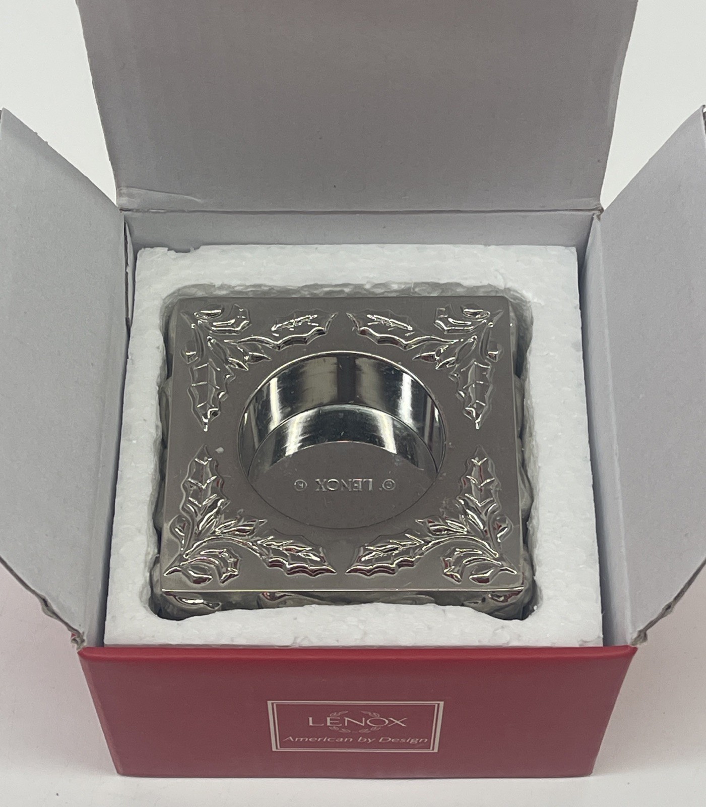 Lenox Silverplated Gift Box Votive Candle Holder Christmas Holiday Decor w/ Box Lenox Silverplated Gift Box Votive Candle Holder Christmas Holiday Decor w/ Box