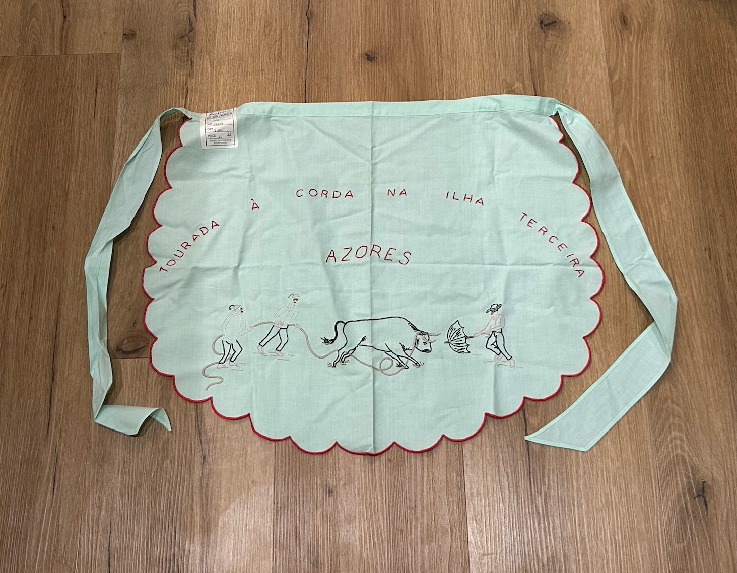 Vintage Azores Portugal Hand Embroidered Apron Tourada Bull Folk Art Vintage Azores Portugal Hand Embroidered Apron Tourada Bull Folk Art