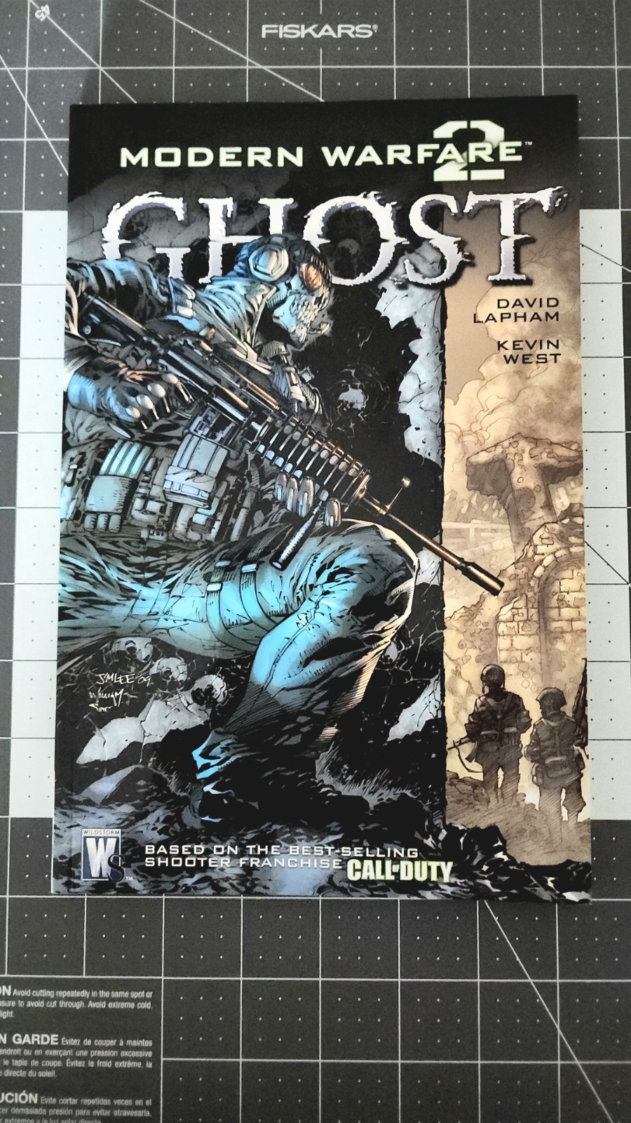 Call of Duty: Modern Warfare 2 Ghost TPB Wildstorm 2010 Lapham West Comic Call of Duty: Modern Warfare 2 Ghost TPB Wildstorm 2010 Lapham West Comic