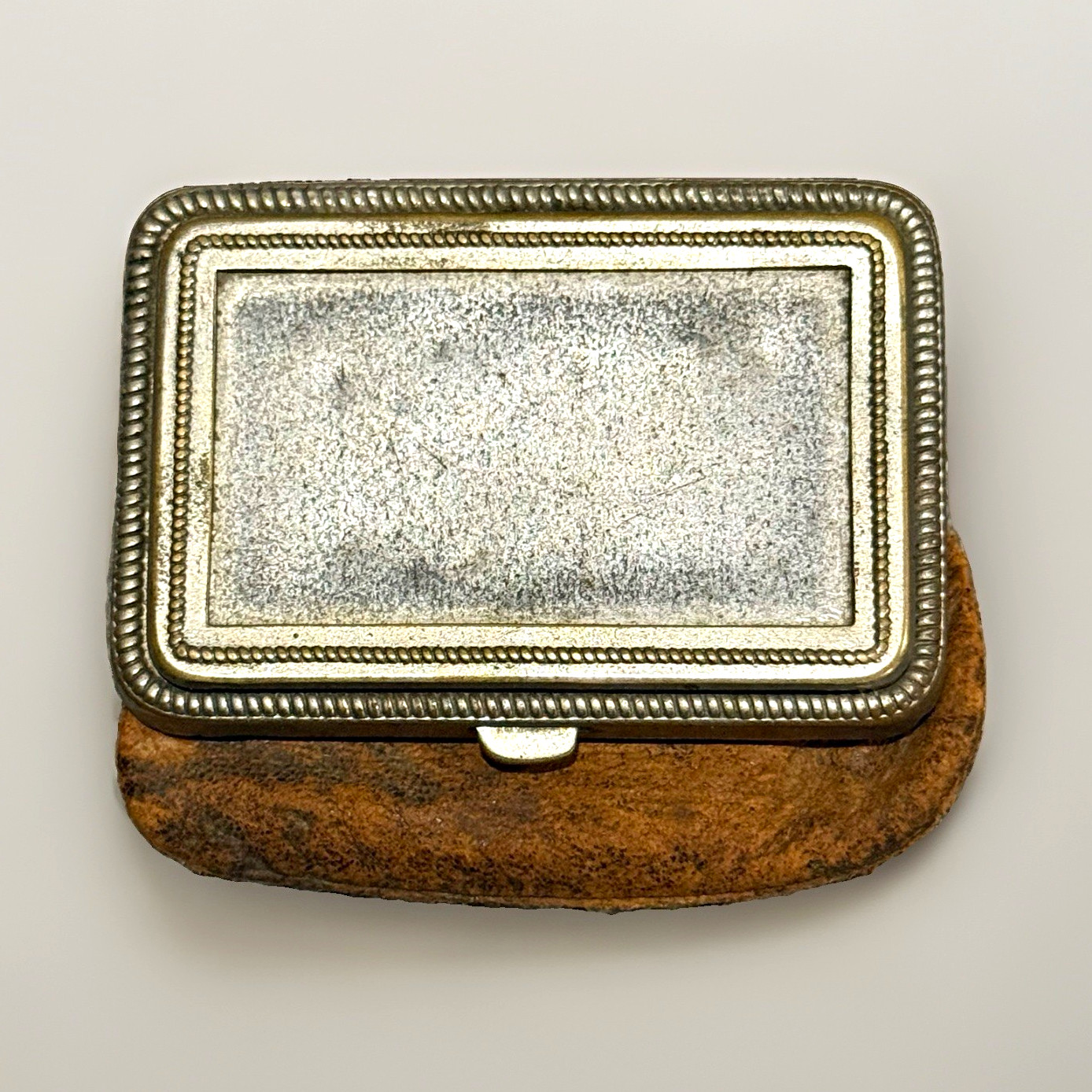 Antique Victorian Leather Coin Purse Compact Mirror Metal Frame German Silver E Antique Victorian Leather Coin Purse Compact Mirror Metal Frame German Silver E