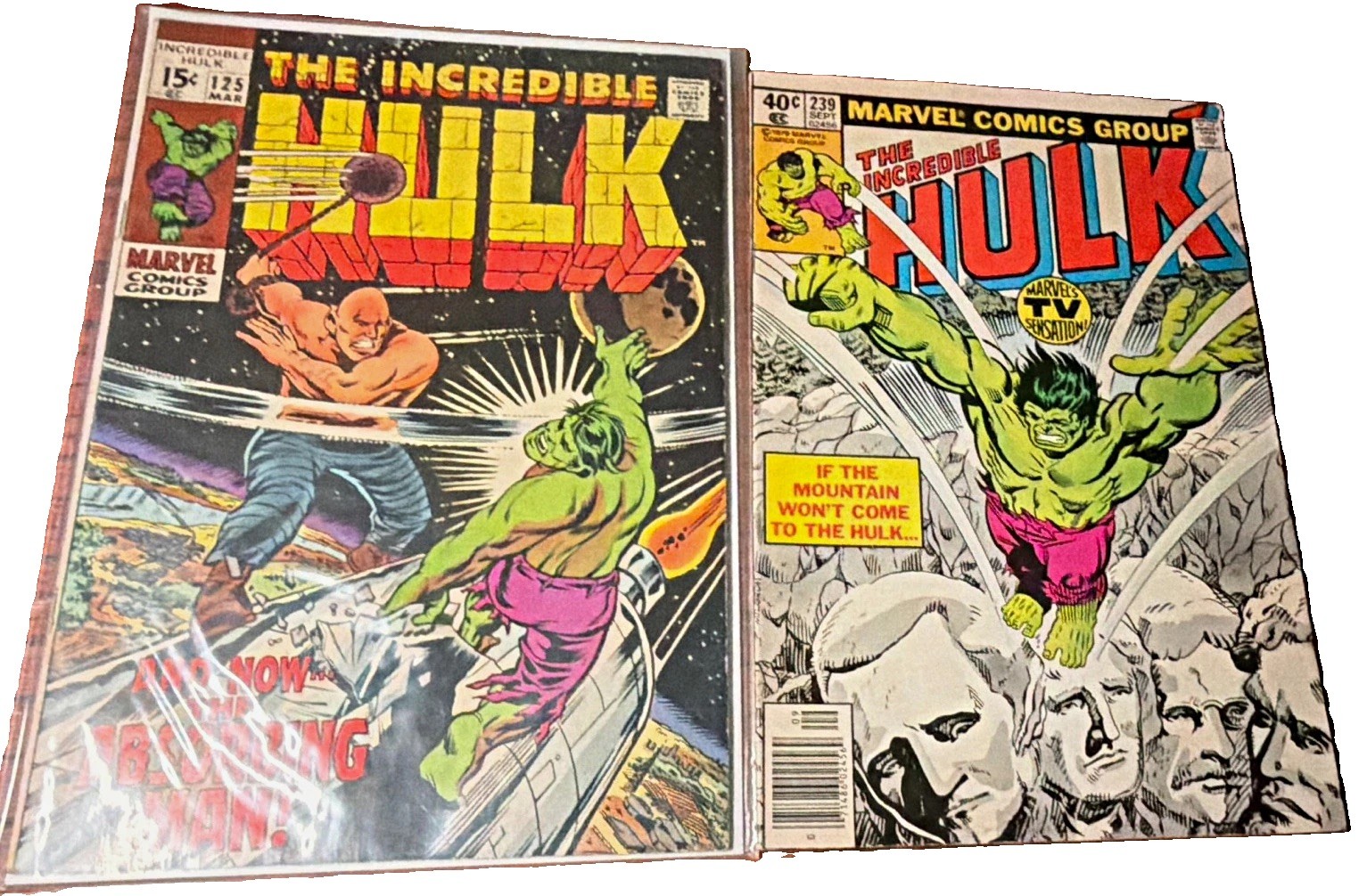 Marvel The Incredible Hulk Bronze Age Comic Book Lot (2 Issues) Marvel The Incredible Hulk Bronze Age Comic Book Lot (2 Issues)