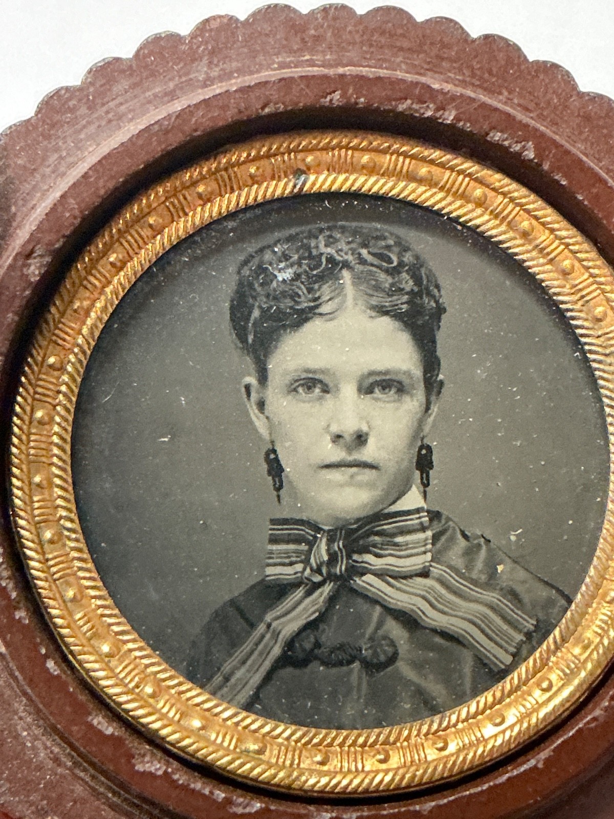 1860s Oreo Union Case Krainik 742 Thermoplastic Tintype Young Woman Bow Earrings 1860s Oreo Union Case Krainik 742 Thermoplastic Tintype Young Woman Bow Earrings
