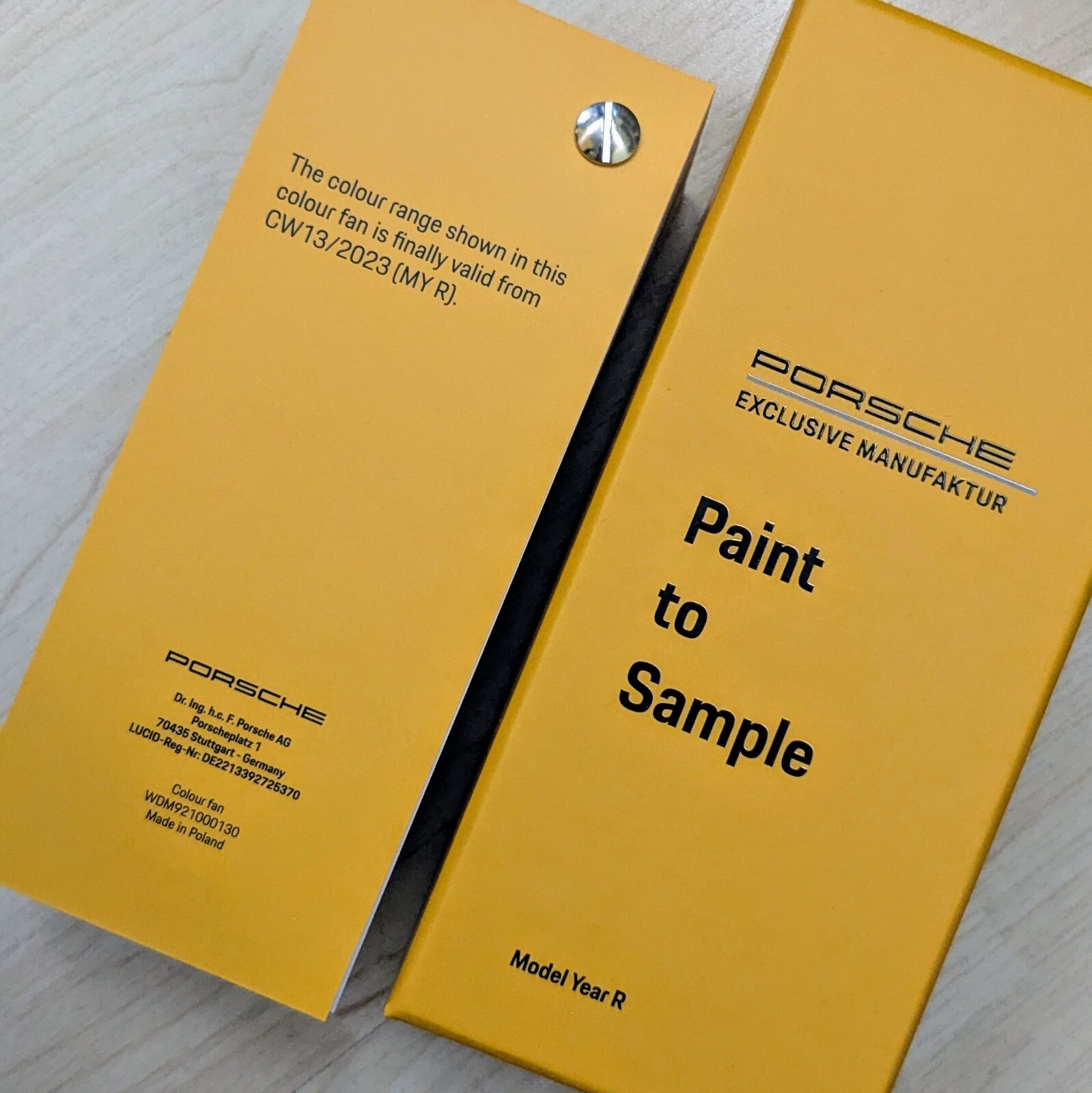 Porsche Paint to Sample (PTS) Colour Swatch Deck - Model Year R CW13/2023 Porsche Paint to Sample (PTS) Colour Swatch Deck - Model Year R CW13/2023
