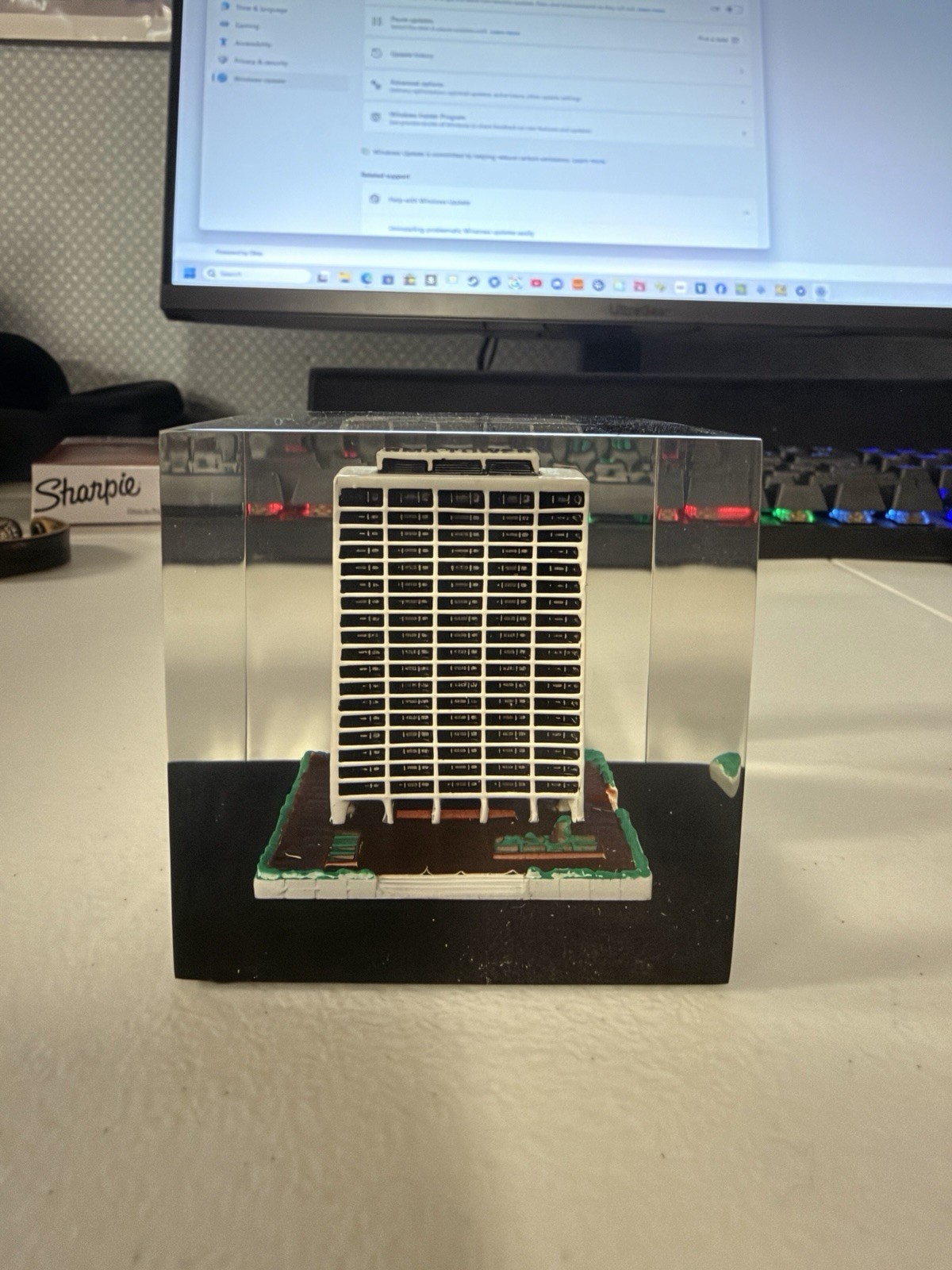 BMA Tower Now One Park Place Kansas City MO Lucite 3”X2.5”X2.5” Paperweight BMA Tower Now One Park Place Kansas City MO Lucite 3”X2.5”X2.5” Paperweight