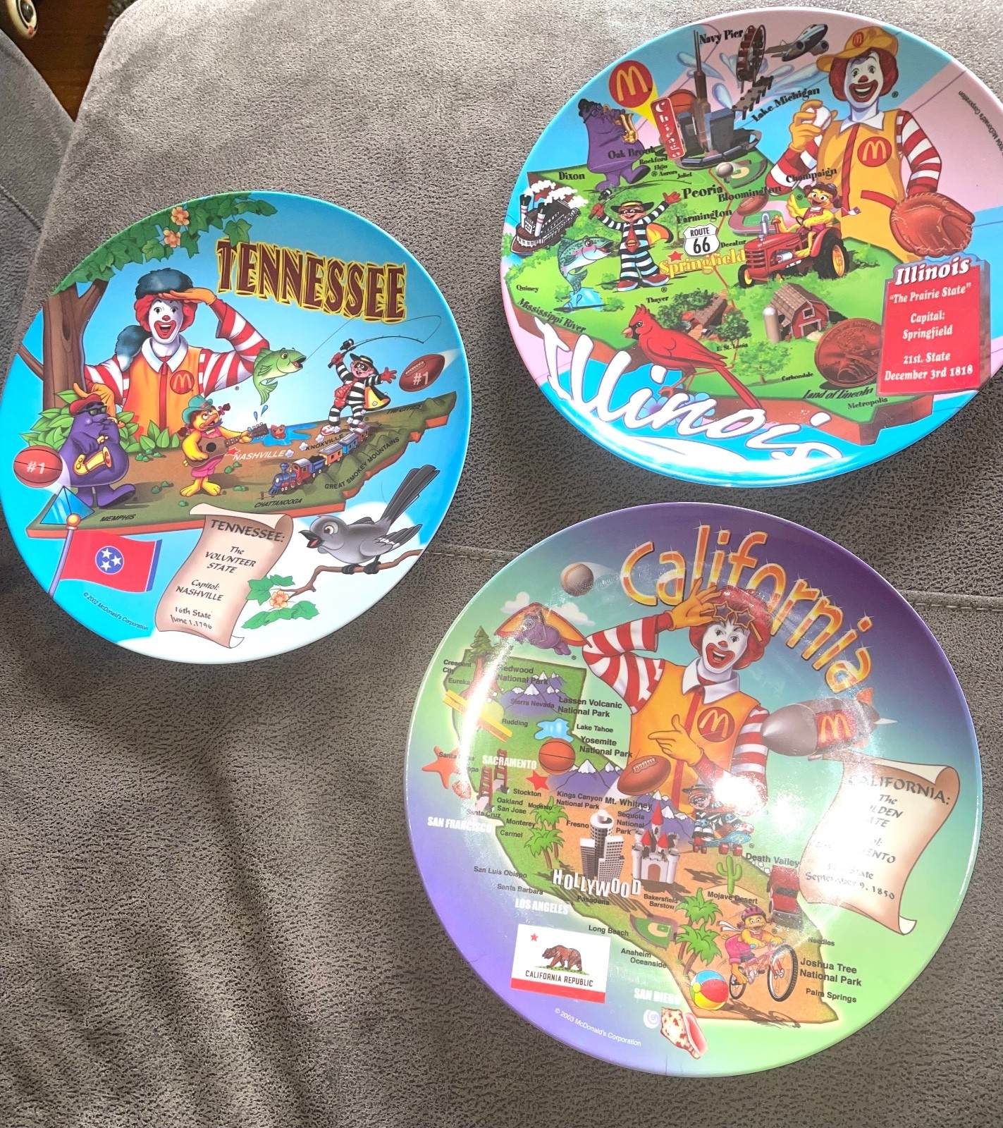 Vintage McDonald's Collectible State Plates - California, Illinois, Tennessee Vintage McDonald's Collectible State Plates - California, Illinois, Tennessee
