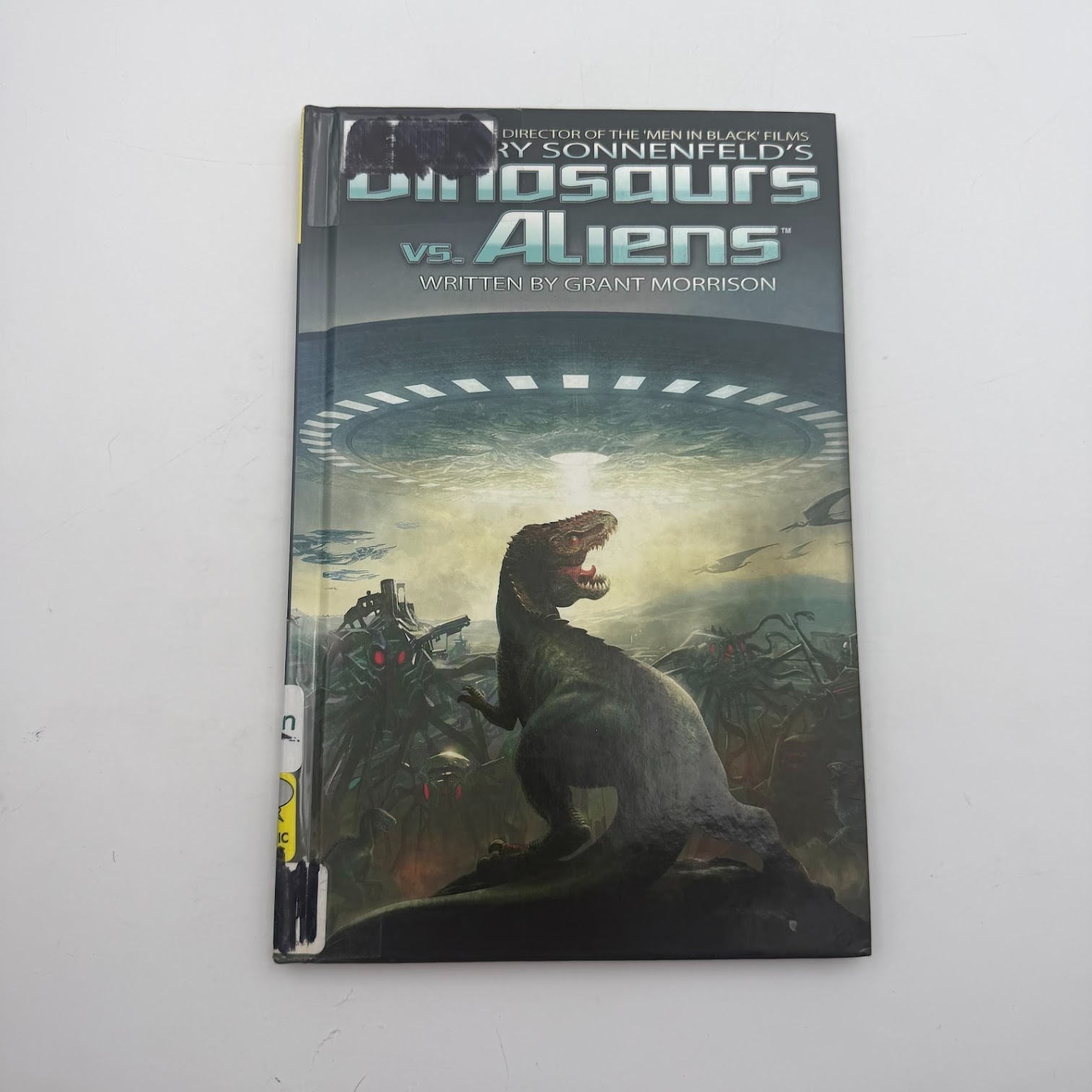 Dinosaurs Vs. Aliens (Dynamite Entertainment 2012) Grant Morrison 1st Printing