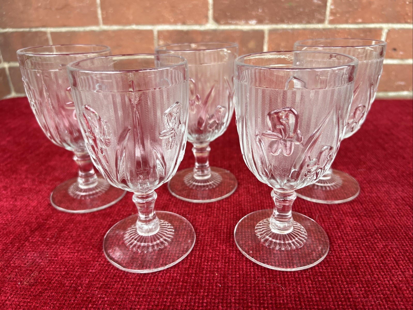 Jeannette Iris & Herringbone 5 Vintage Water  ~ Stemware Goblets