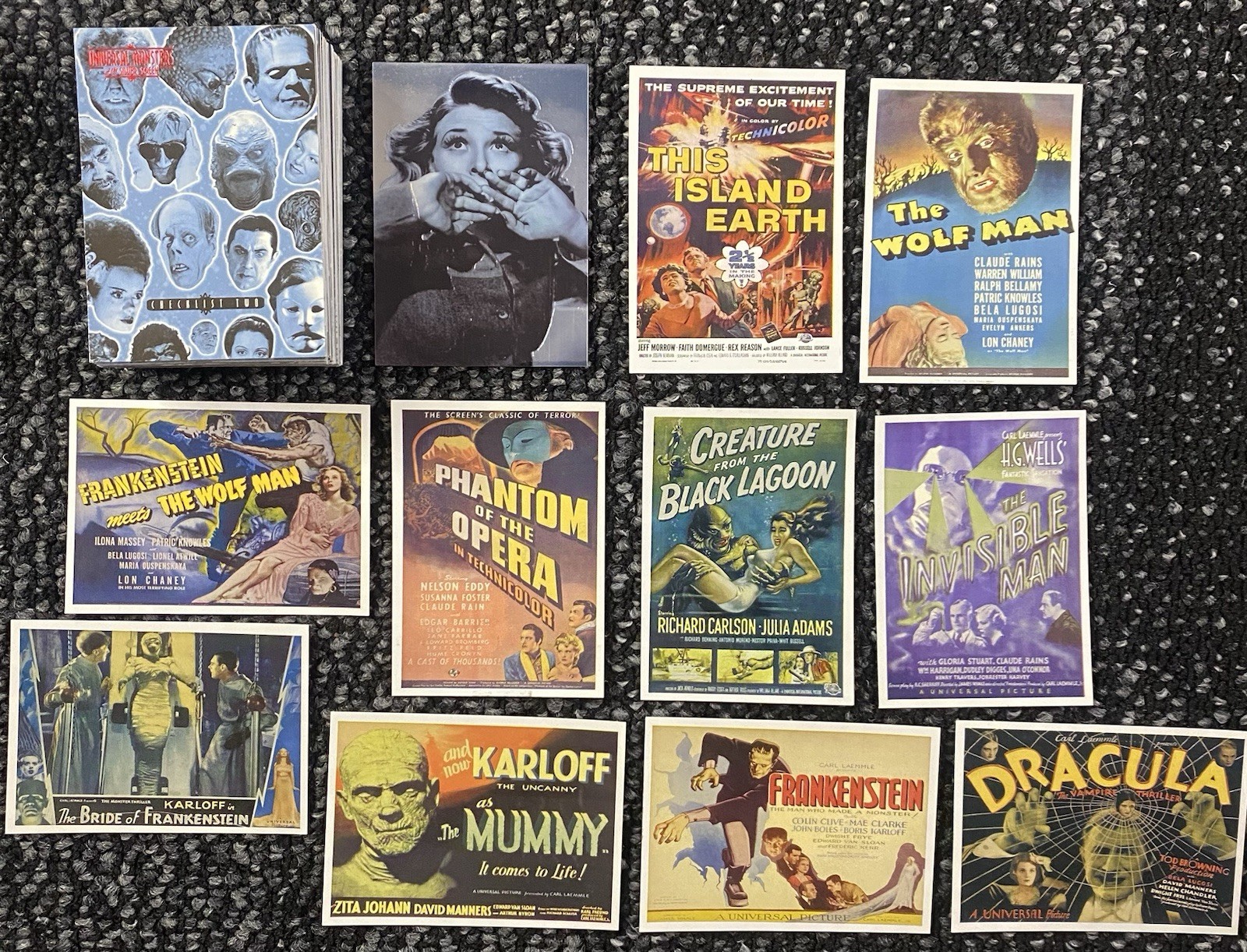 1996 Universal Monsters Silver Screen Complete Set 90 Cards +10 Stickers CDV 1996 Universal Monsters Silver Screen Complete Set 90 Cards +10 Stickers CDV