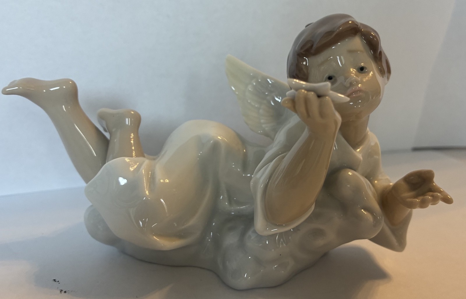 MAKING A WISH LLADRO Retired Collectible Figurine MAKING A WISH LLADRO Retired Collectible Figurine