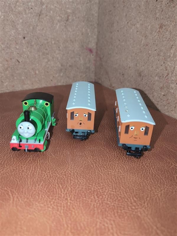 Bachmann Ho Scale Percy Thomas Friends w Annie Clarabel Coaches Bachmann Ho Scale Percy Thomas Friends w Annie Clarabel Coaches