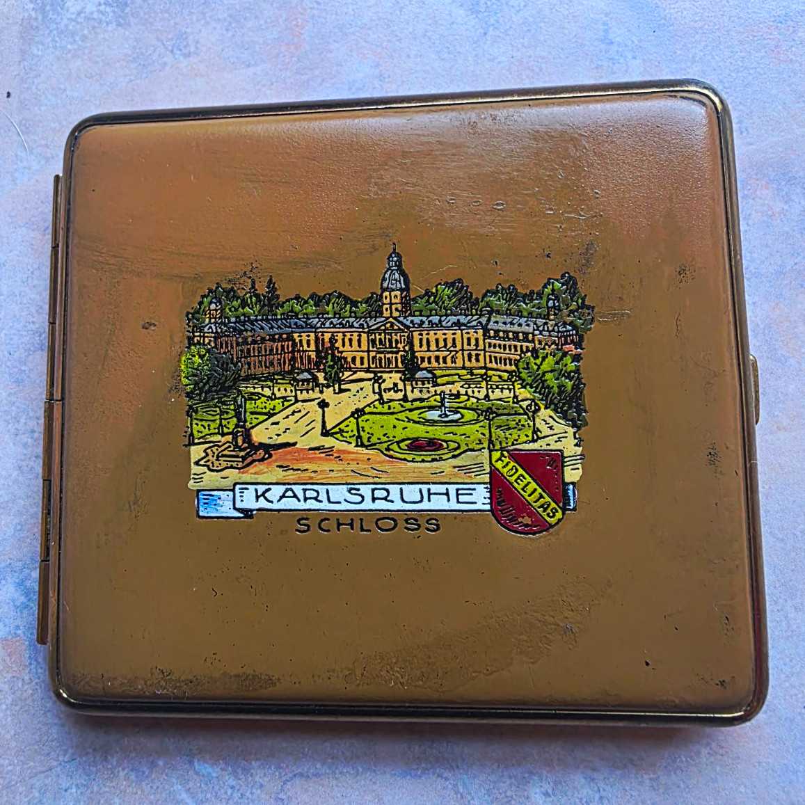 Vintage German Karlsruhe Schloss Fideltas Hinged Metal Tobacco Cigarette Case 