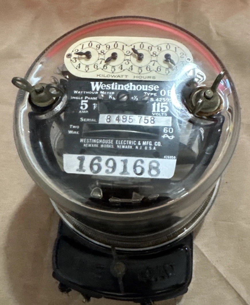 Westinghouse Vintage Electric Meter and Base 120 Volt 5 Amp Clean Working Westinghouse Vintage Electric Meter and Base 120 Volt 5 Amp Clean Working