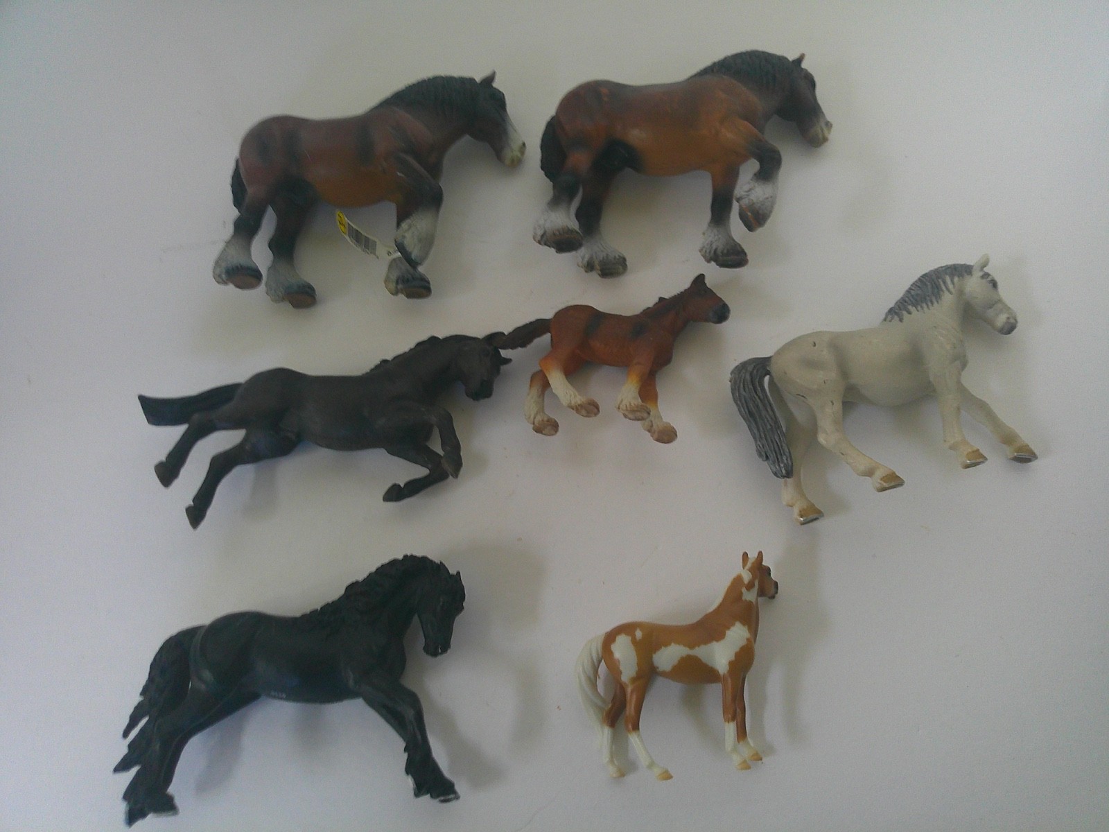 5 Schleich Horses, 1 New, 1 Safari Black Horse and 1 Breyer Plastic Horse 5-6 In