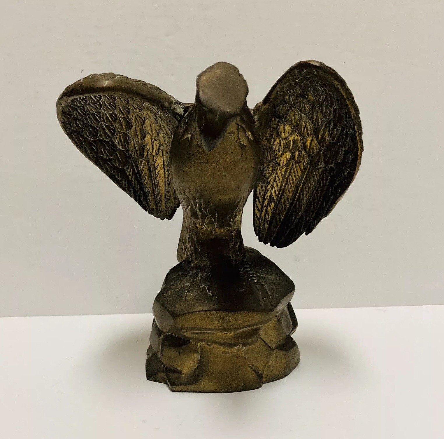 Vintage Solid Brass American Eagle On Rocks Statue Book End Door Stop Art Decor Vintage Solid Brass American Eagle On Rocks Statue Book End Door Stop Art Decor