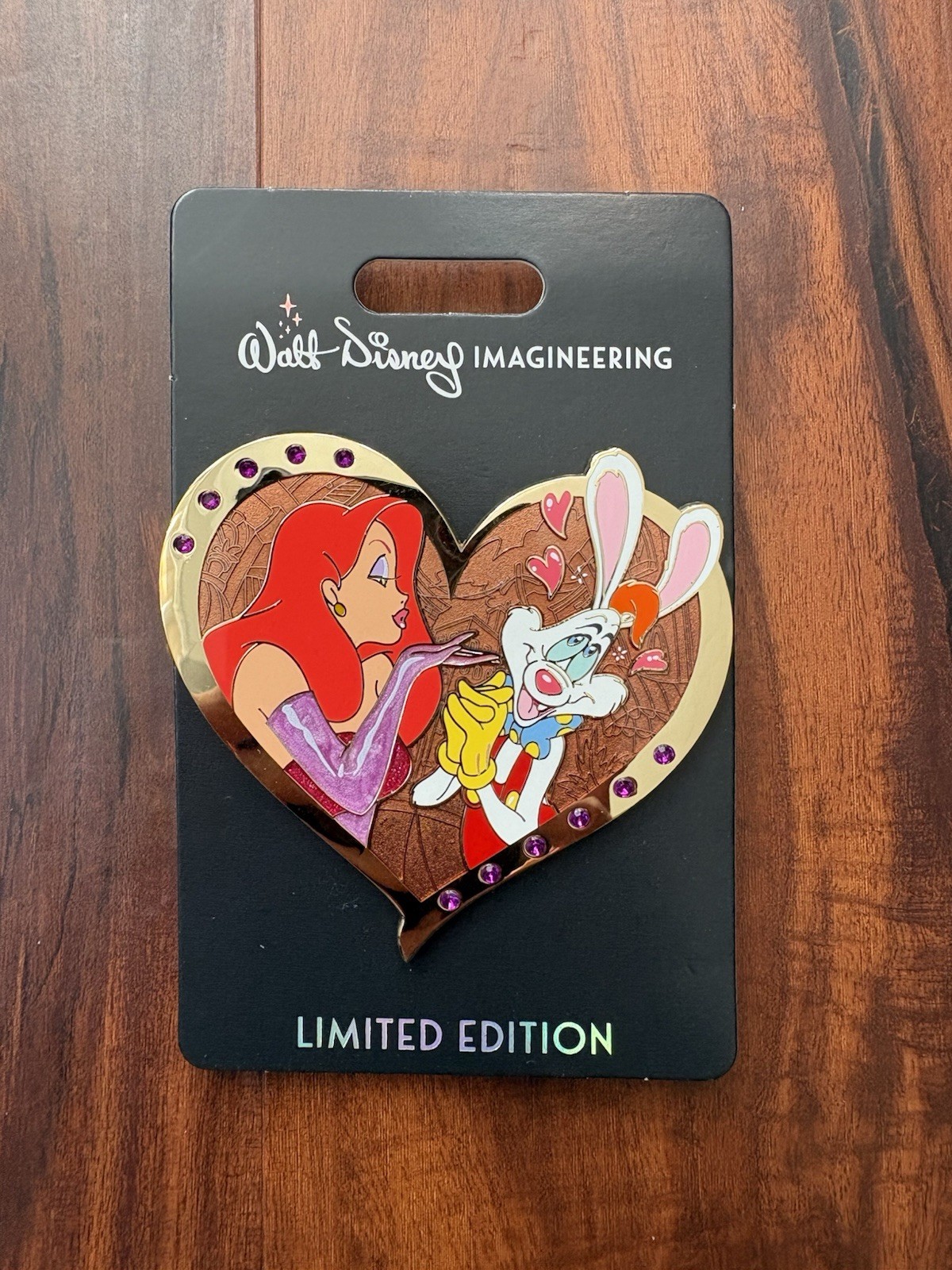 “Jessica and Roger Rabbit” WDI MOG Valentine’s Gem Hearts pin series LE 300 2025 “Jessica and Roger Rabbit” WDI MOG Valentine’s Gem Hearts pin series LE 300 2025