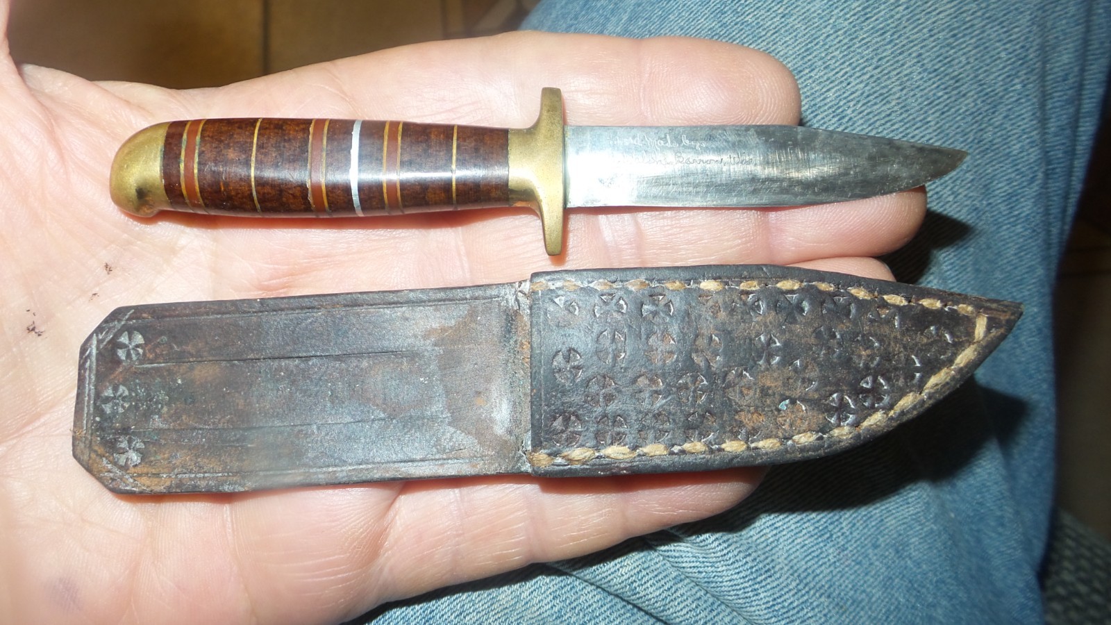 Very Rare 1 of a Kind Custom Handmade Miniature Theater Type Knife, Signed Very Rare 1 of a Kind Custom Handmade Miniature Theater Type Knife, Signed