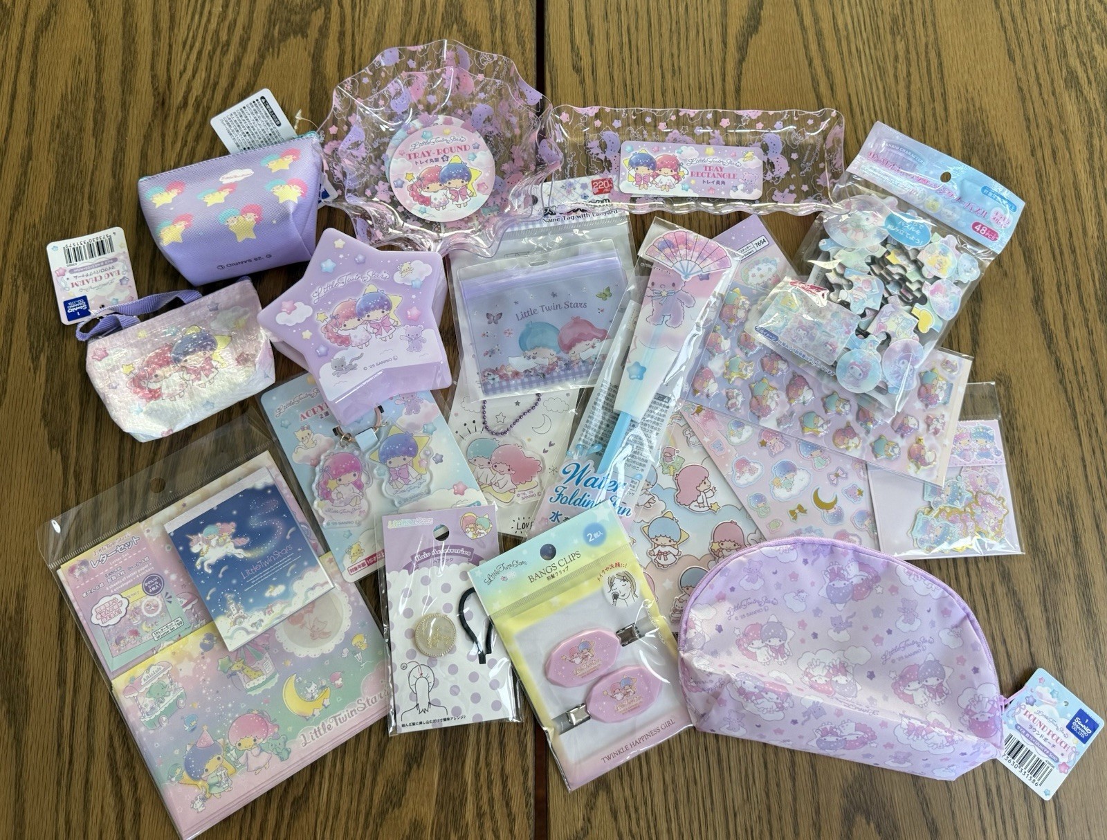 DAISO SERIA Sanrio Little Twin Stars Kiki And Lala Collab 20 Piece Lot DAISO SERIA Sanrio Little Twin Stars Kiki And Lala Collab 20 Piece Lot