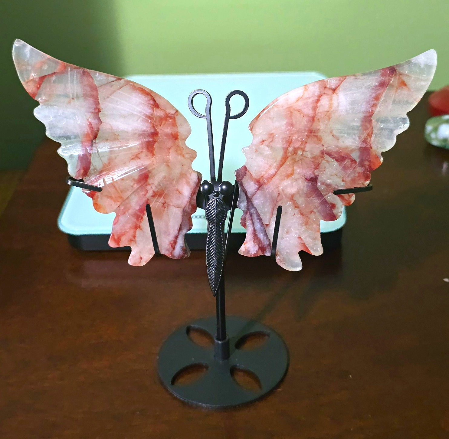 Beautiful Fire Quartz Butterfly Wings w/Metal Stand 5 in Individual Wing Span. Beautiful Fire Quartz Butterfly Wings w/Metal Stand 5 in Individual Wing Span.