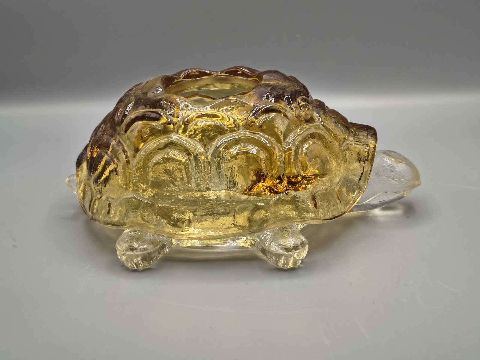 Vintage LE Smith Amber Turtle Glass Fairy Lamp