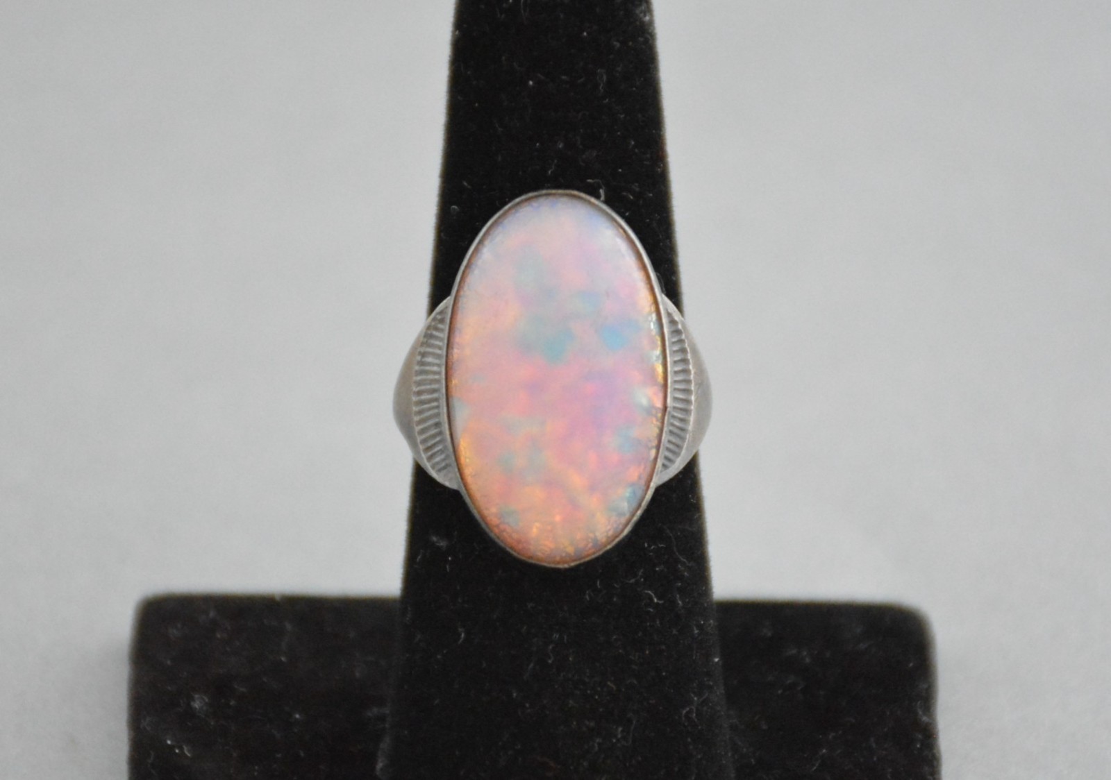 Vintage Fred Harvey - Navajo Sterling Silver Ring - Imitation Opal - Size 7 Vintage Fred Harvey - Navajo Sterling Silver Ring - Imitation Opal - Size 7