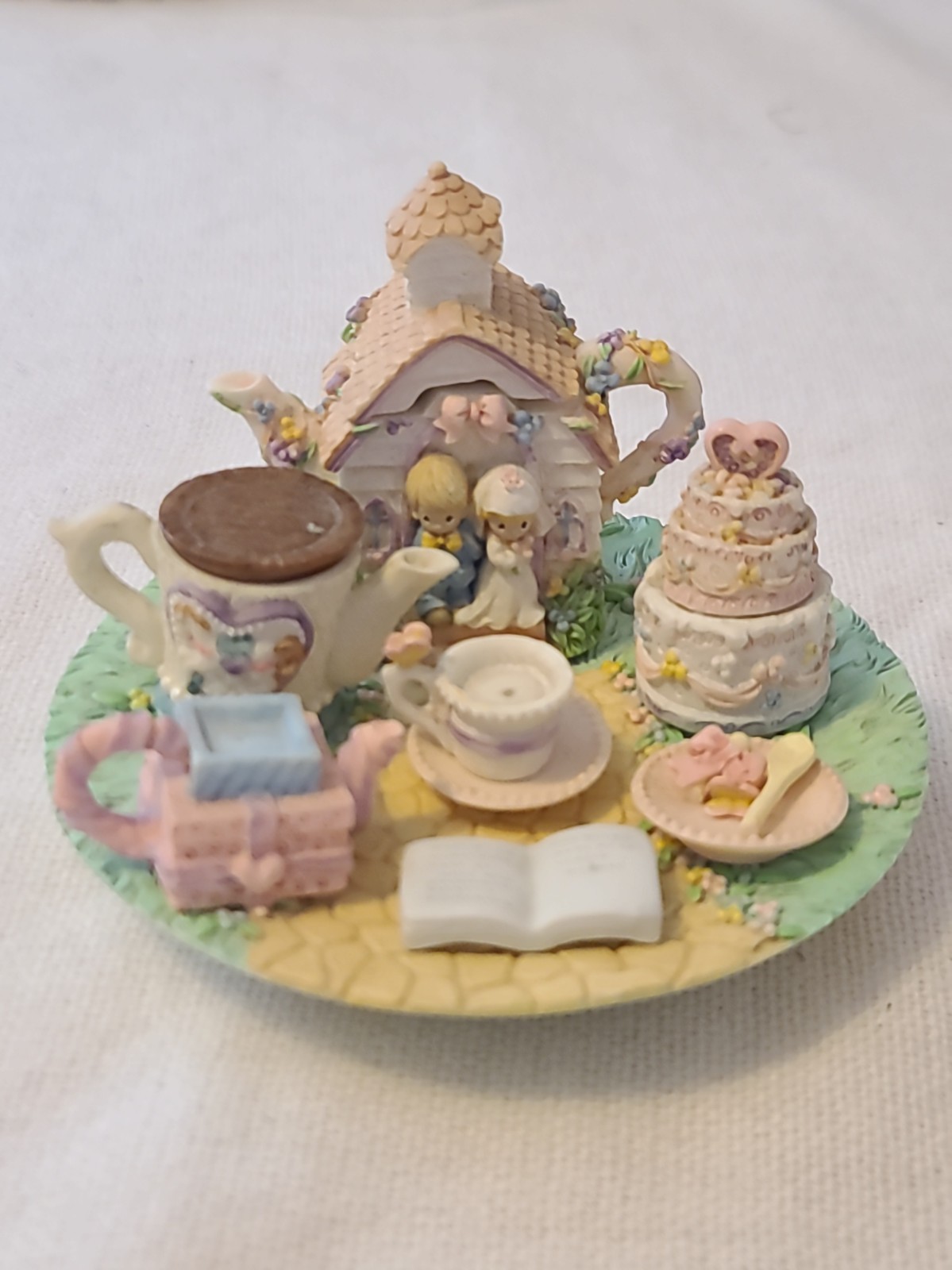 1998 Precious Moments Mini Wedding Tea Set by Enesco 1998 Precious Moments Mini Wedding Tea Set by Enesco