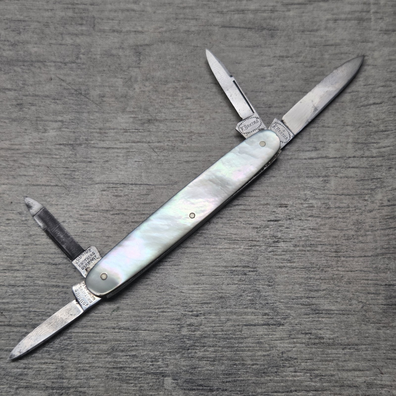 Antique Krusius Brothers Germany MOP 4 Blade KB Extra Pocket Knife Antique Krusius Brothers Germany MOP 4 Blade KB Extra Pocket Knife