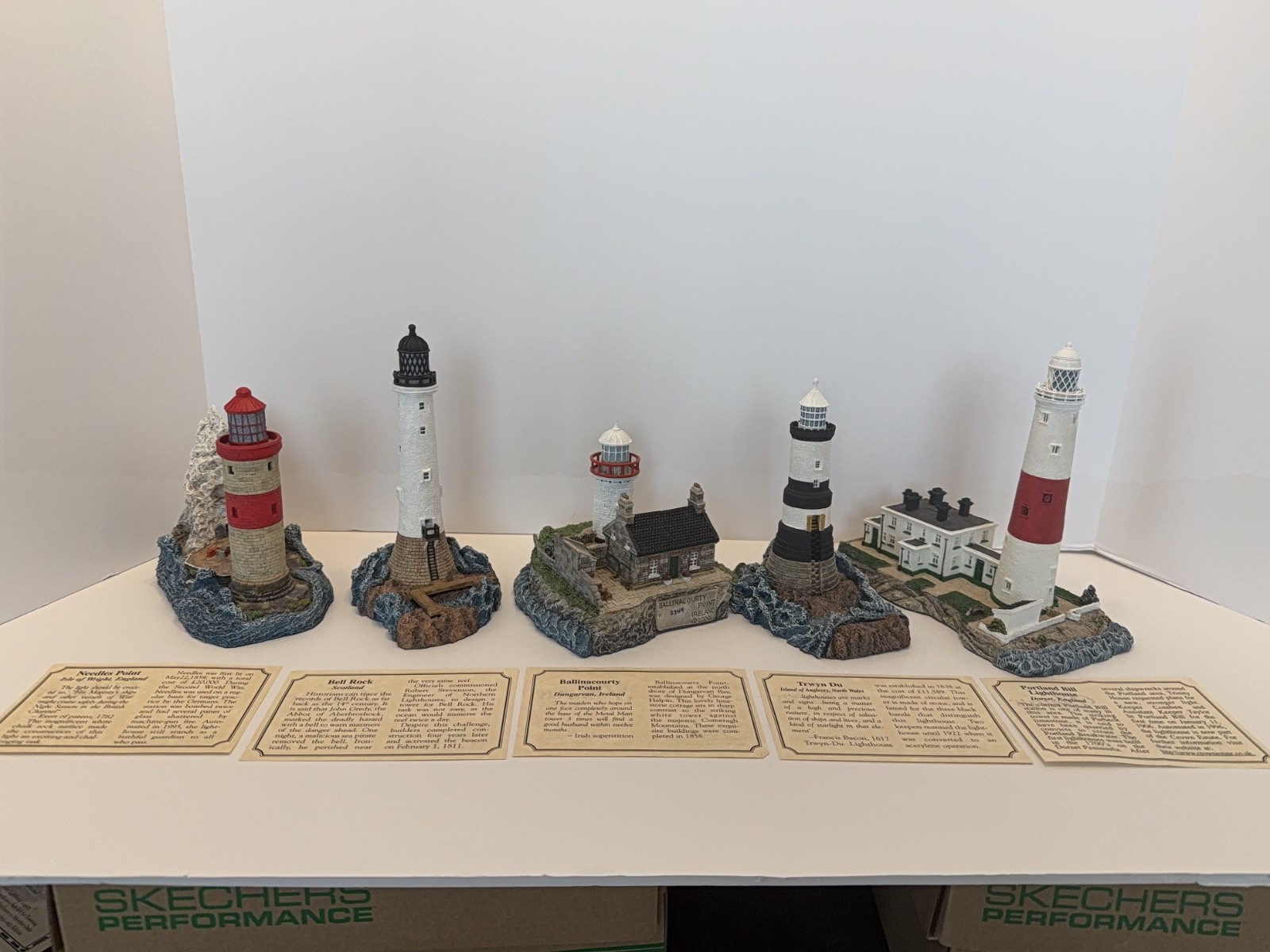 Rare Harbour Lights Pharo UK Collection Lighthouses 5 pc set box COA tent cards Rare Harbour Lights Pharo UK Collection Lighthouses 5 pc set box COA tent cards