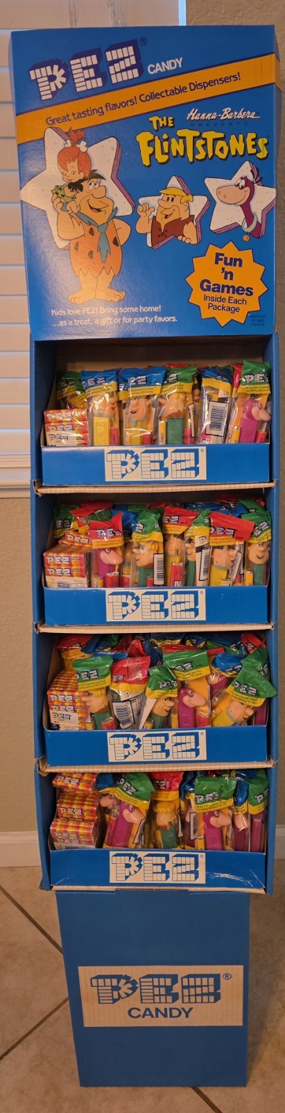Pez Flinstones 90s 144ct Display With Header 4.9 Patent Pez Flinstones 90s 144ct Display With Header 4.9 Patent
