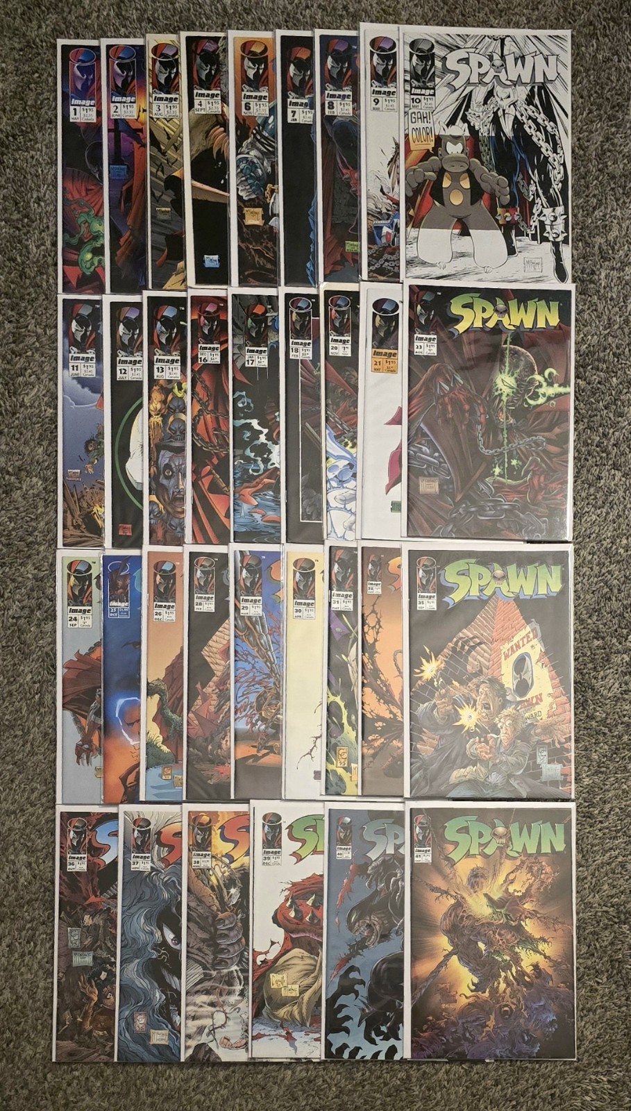 LOT of 33 SPAWN COMICS 