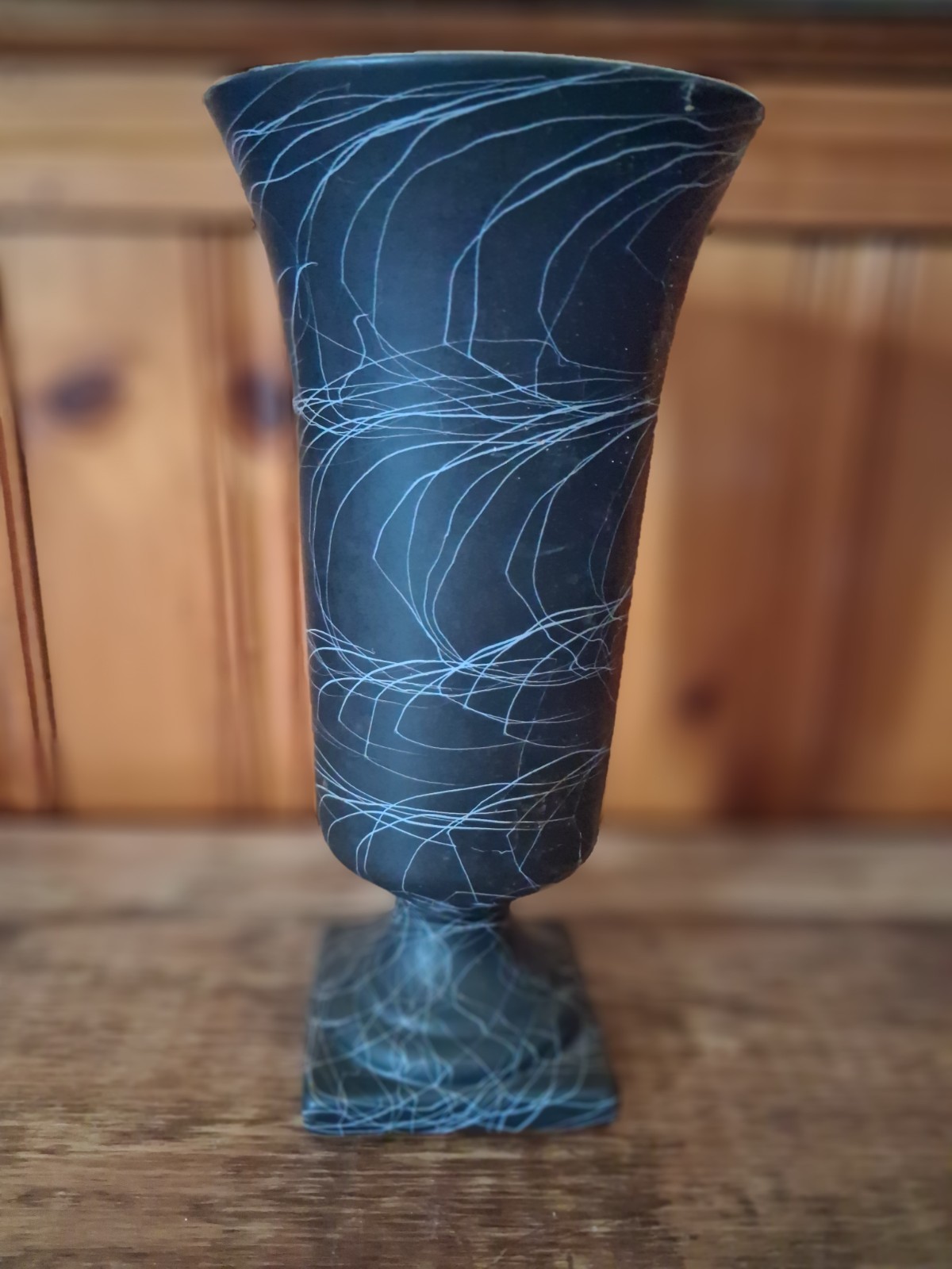 VINTAGE MID CENTURY VASE