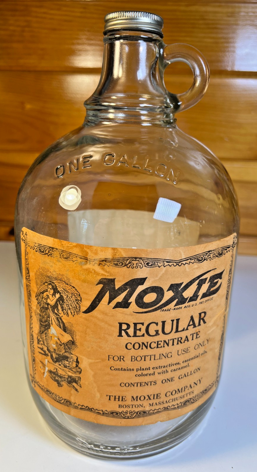 RARE Bottling Antique Moxie 1 Gallon Duraglas Concentrate Jug Labels BOSTON 1930 RARE Bottling Antique Moxie 1 Gallon Duraglas Concentrate Jug Labels BOSTON 1930