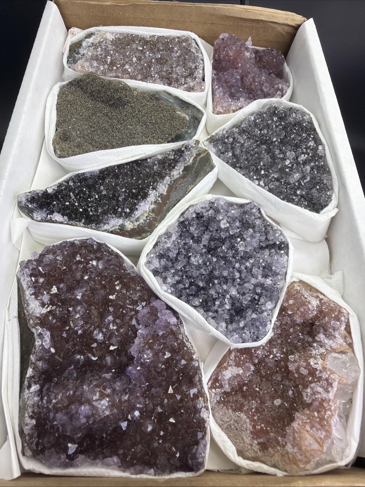Uruguay Rainbow Amethyst Druzy Agate Crystal Flat Natural Mineral Specimens Uruguay Rainbow Amethyst Druzy Agate Crystal Flat Natural Mineral Specimens