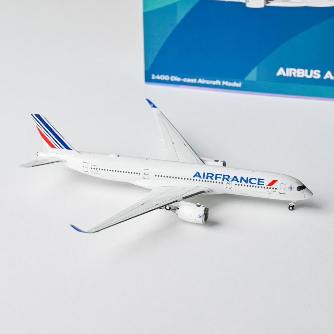 Air France A350-900 AeroPolaris 1/400 Air France A350-900 AeroPolaris 1/400