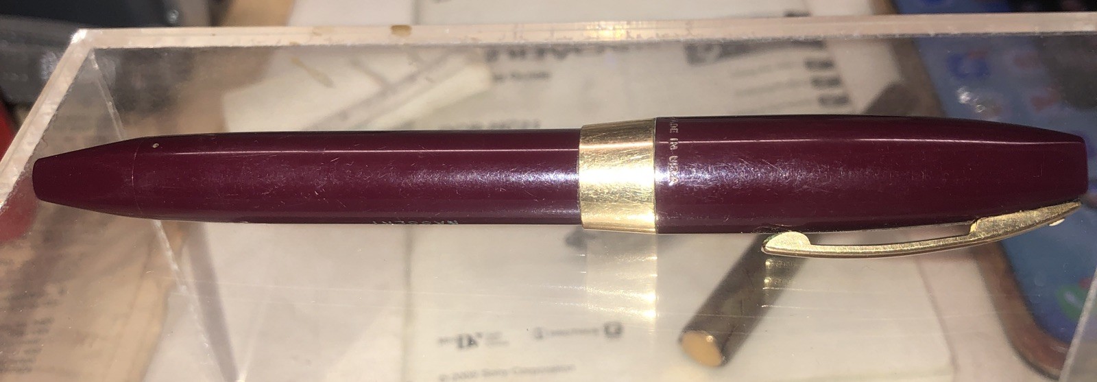 VINTAGE SHEAFFER BURGUNDY WHITE DOT PFM SNORKEL FOUNTAIN PEN - 14K GOLD NIB VINTAGE SHEAFFER BURGUNDY WHITE DOT PFM SNORKEL FOUNTAIN PEN - 14K GOLD NIB