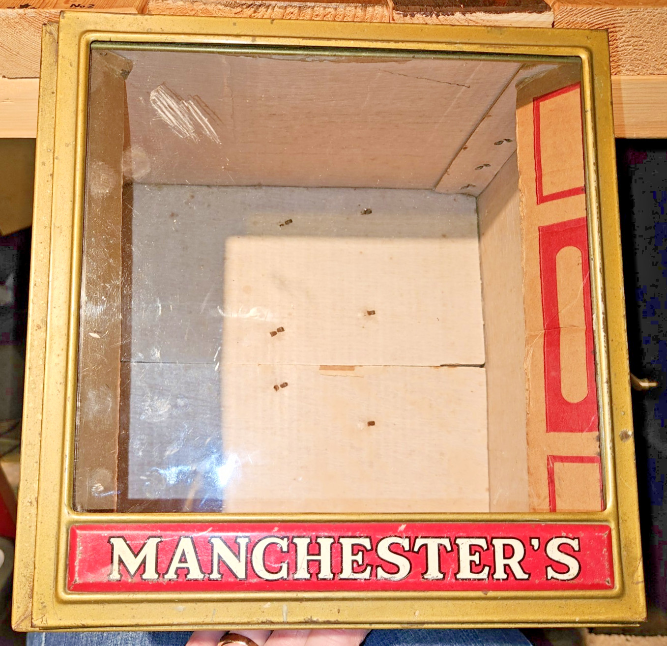Vintage MANCHESTER'S Biscuit Co. Sioux Falls SD Fargo ND Metal display w Box Vintage MANCHESTER'S Biscuit Co. Sioux Falls SD Fargo ND Metal display w Box