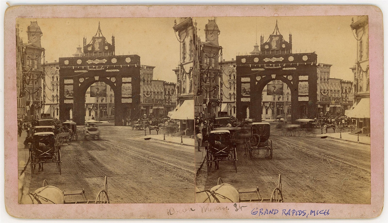MICHIGAN STEREOVIEW - Grand Rapids - Monroe Street & Arch - 1880s RARE MICHIGAN STEREOVIEW - Grand Rapids - Monroe Street & Arch - 1880s RARE