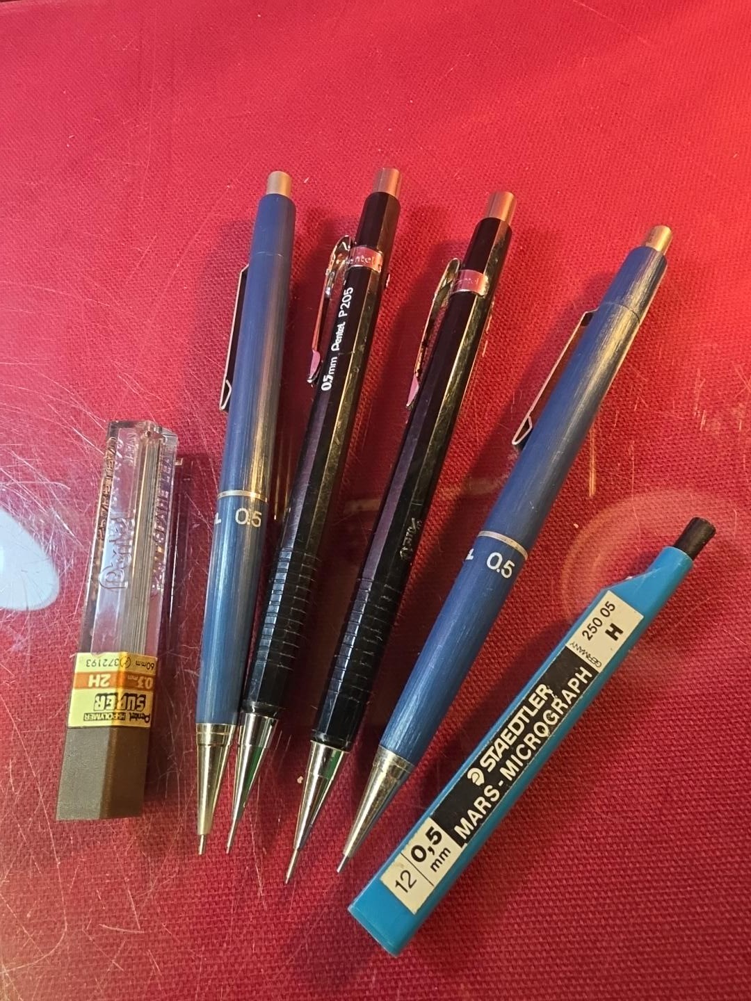 VTG Staedtler Microfix Pentel P205 0.5mm Mechanical Pencil Lot 4 Tested VTG Staedtler Microfix Pentel P205 0.5mm Mechanical Pencil Lot 4 Tested