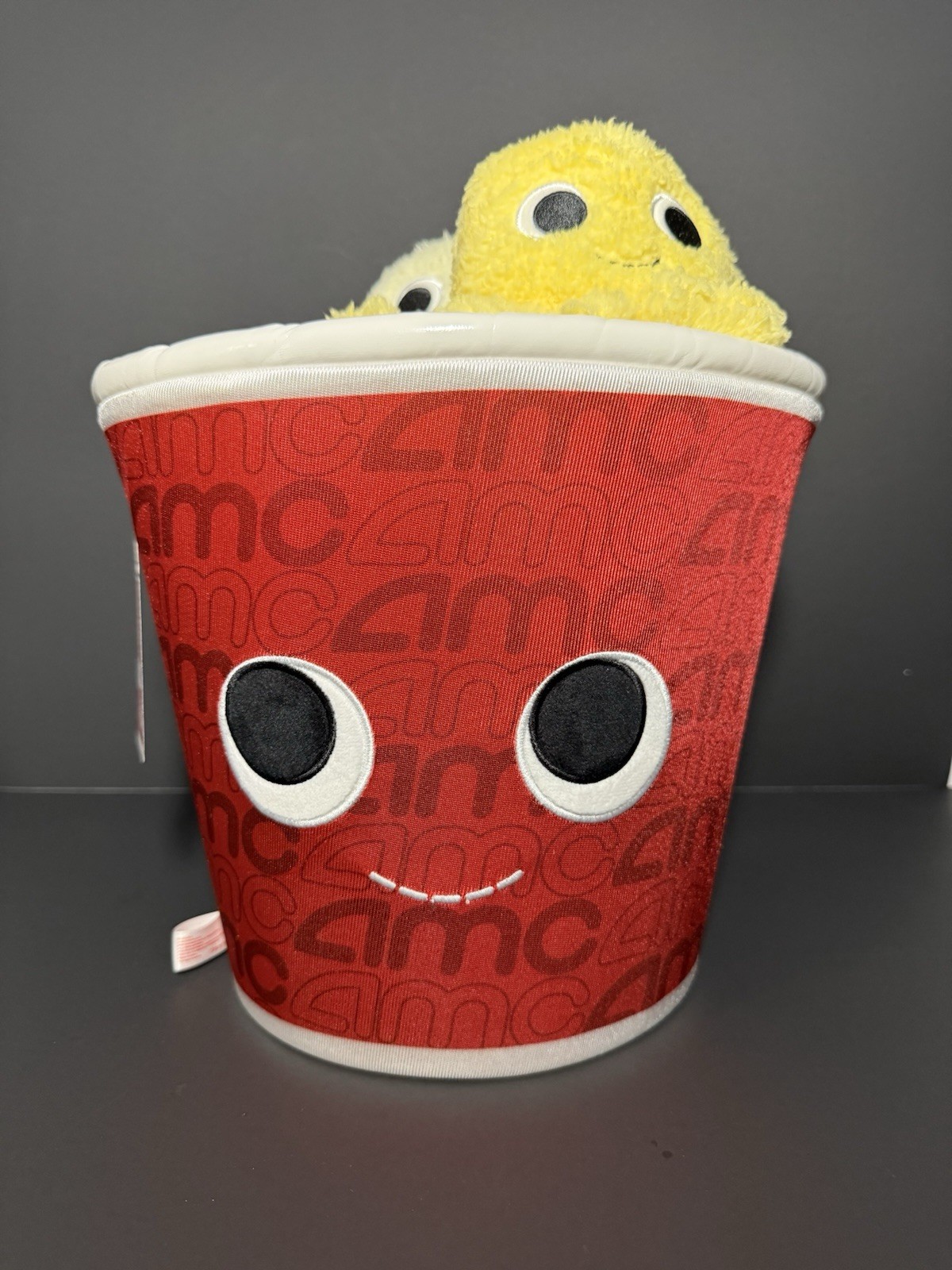 KID ROBOT YUMMY WORLD AMC EXCLUSIVE Popcorn And Bucket Plush NWT VHTF KID ROBOT YUMMY WORLD AMC EXCLUSIVE Popcorn And Bucket Plush NWT VHTF