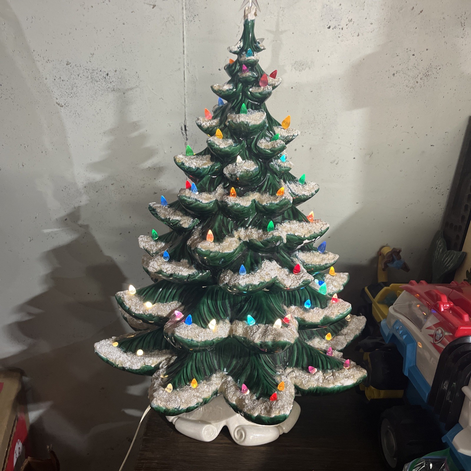 VTG ~1972 CERAMIC MOLD 3 PIECE CHRISTMAS TREE 22”